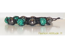 Bracelet shamballa  - Perles cristal vert & perles hématite, cordon macramé